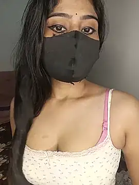 Love-N online show from 05-27-26, 06:49