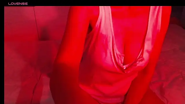 sweetchani666 online show from 04-26-26, 08:12