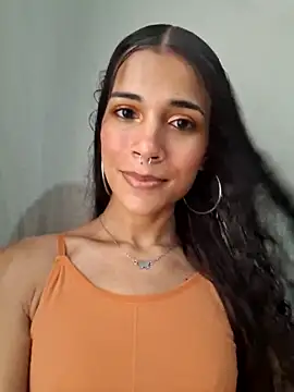 Snapshot of novinhatransexy chatting on 06-02-26, 05:26 novinhatransexy online show from 06-02-26, 05:26