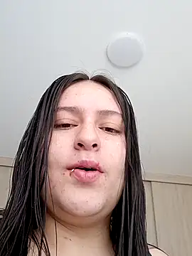 Snapshot of ary-cooper chatting on 10-24-25, 07:54 ary-cooper online show from 10-24-25, 07:54