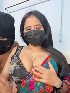 Hot honey77 online show from 11-03-25, 05:47