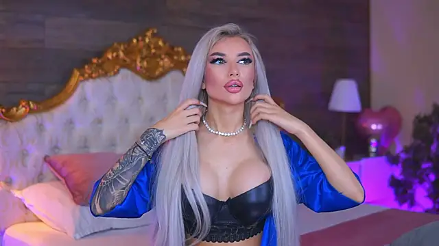 Juicy Jessye online show from 03-12-26, 08:48