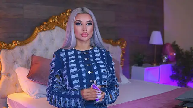 Juicy Jessye online show from 04-02-26, 08:17