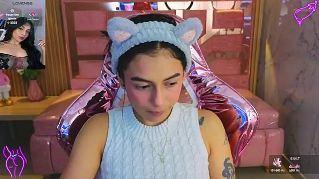 Snapshot of lilith_petit_sub chatting on 10-10-25, 03:49 lilith petit sub online show from 10-10-25, 03:49