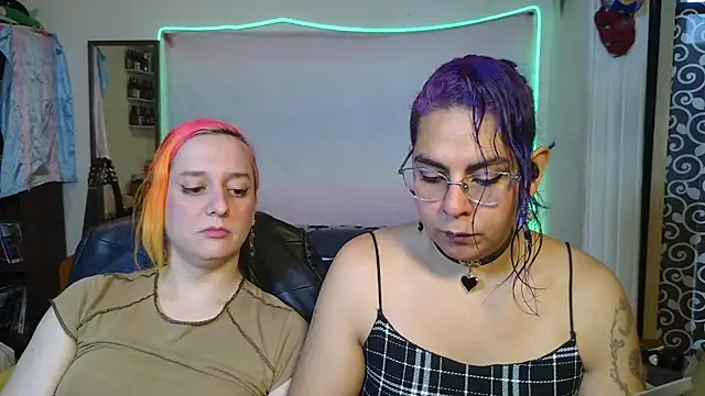 Evelan420 online show from 12-18-25, 06:25