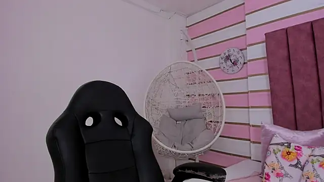 taliarussel online show from 03-12-25, 10:39