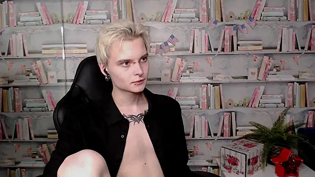 DemianEnglen online show from 03-11-25, 08:42