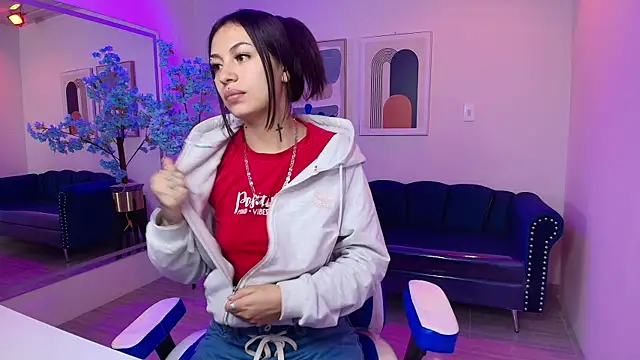 Charlotte ethan online show from 02-11-25, 03:29