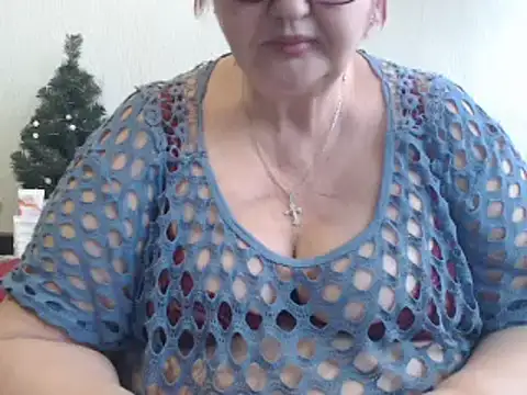 DeniseeRosea online show from 02-17-25, 12:05