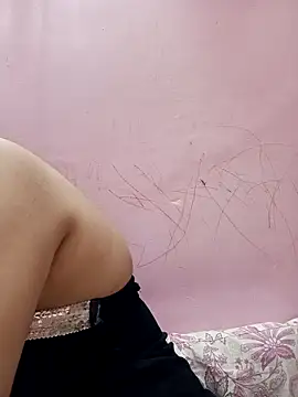 Simran-001 online show from 12-14-25, 11:48