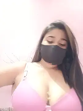 Simran-001 online show from 06-05-26, 12:44