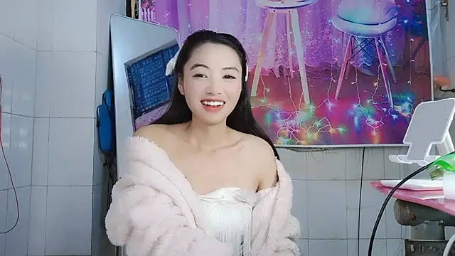 Snapshot of ManMan-520 chatting on 02-04-25, 05:45 ManMan-520 online show from 02-04-25, 05:45