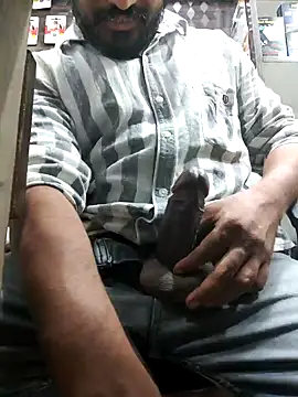 Snapshot of RaviRoy2326 chatting on 01-31-25, 04:59 RaviRoy2326 online show from 01-31-25, 04:59