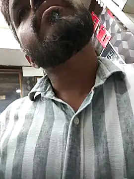 Snapshot of RaviRoy2326 chatting on 02-16-25, 03:05 RaviRoy2326 online show from 02-16-25, 03:05