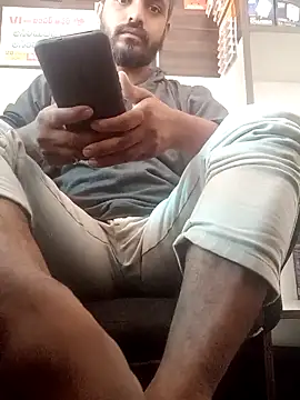 Snapshot of RaviRoy2326 chatting on 02-20-25, 06:17 RaviRoy2326 online show from 02-20-25, 06:17