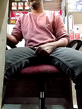 Snapshot of RaviRoy2326 chatting on 02-15-26, 07:27 RaviRoy2326 online show from 02-15-26, 07:27