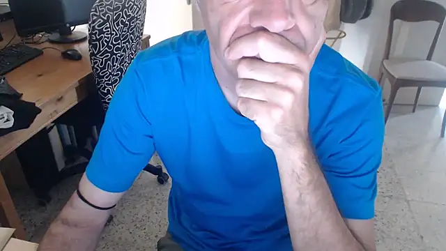Snapshot of choice669 chatting on 06-16-26, 08:06 choice669 online show from 06-16-26, 08:06