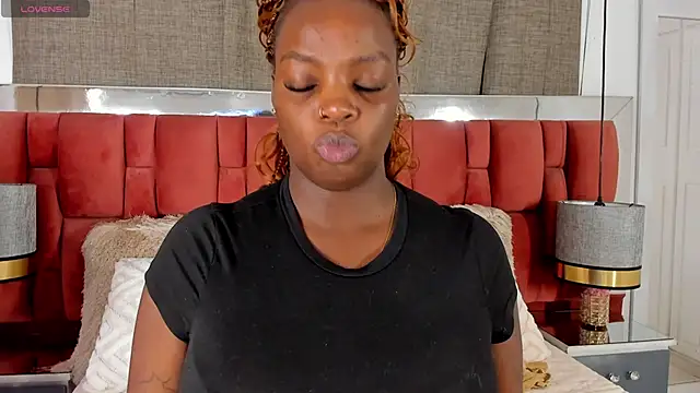 NatyParker online show from 03-07-26, 01:41