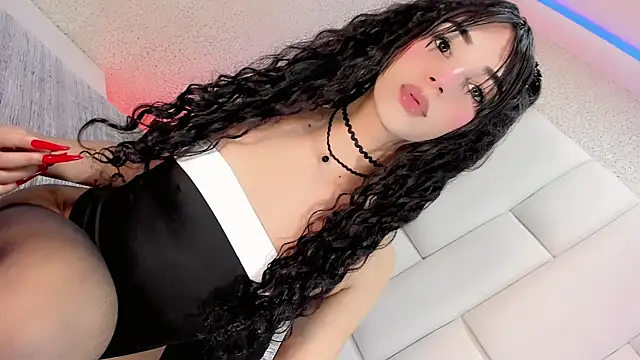 Angeles Busst online show from 04-14-26, 09:21