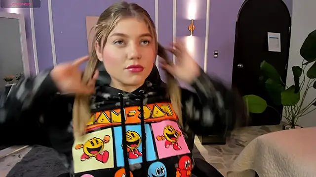 alaia greyy online show from 11-22-25, 12:59