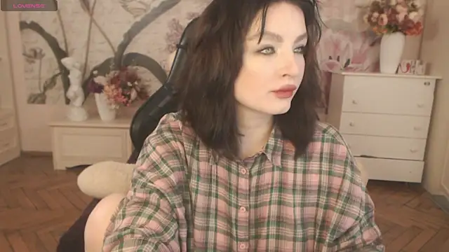 BritneyBarker online show from 04-29-26, 01:53