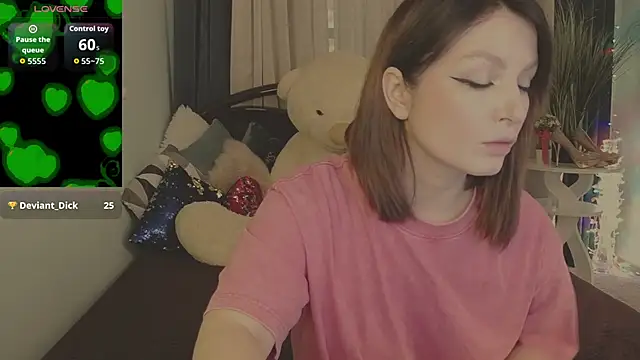BritneyBarker online show from 05-25-26, 05:46