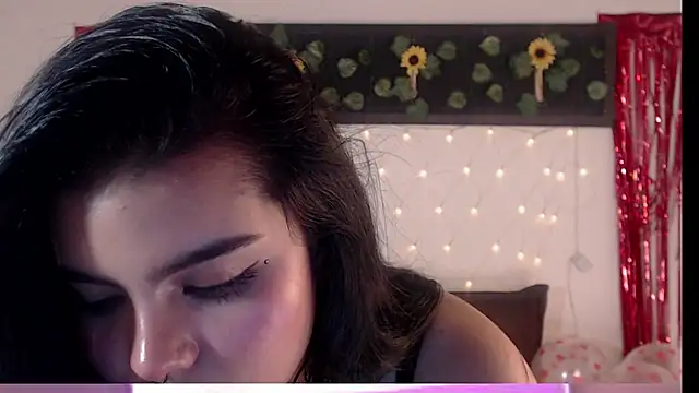 saray  jones online show from 02-14-25, 08:15