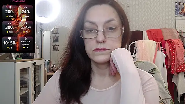 Soffya Soy online show from 02-14-26, 05:10