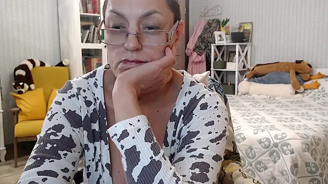 Soffya Soy online show from 05-30-26, 07:11