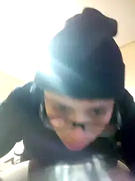 S4nt1luXx online show from 11-20-25, 10:53