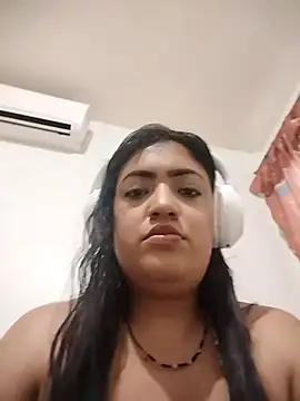 Nerea666 online show from 03-19-25, 06:12