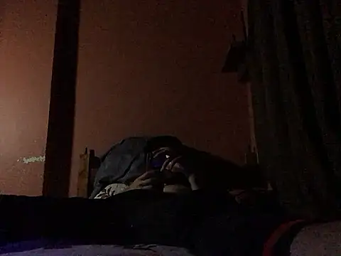 Snapshot of Nooneisthis chatting on 02-14-25, 07:49 Nooneisthis online show from 02-14-25, 07:49