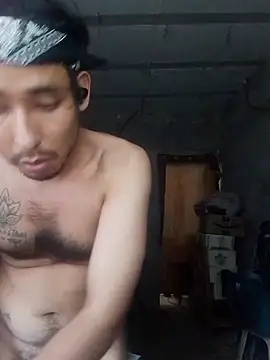 Snapshot of Mikemxss chatting on 11-17-25, 09:20 Mikemxss online show from 11-17-25, 09:20