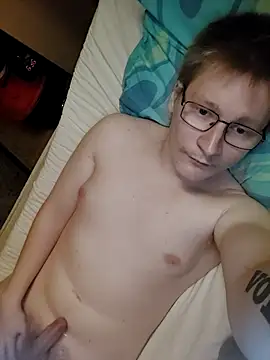 Arttuforyounakedboy online show from 03-01-26, 04:36