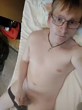 Arttuforyounakedboy online show from 03-23-26, 01:37