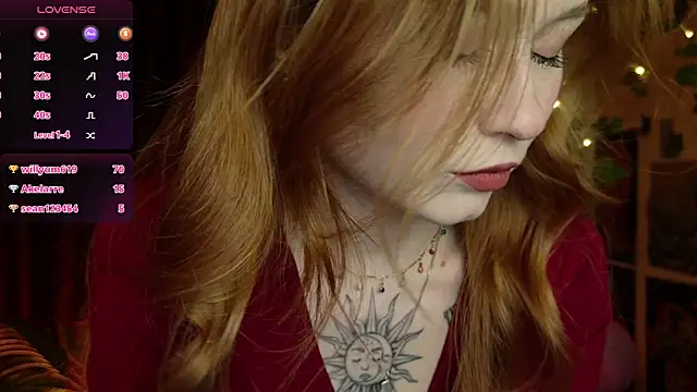 Snapshot of Yo_Pixxie chatting on 02-13-25, 11:06 Yo Pixxie online show from 02-13-25, 11:06