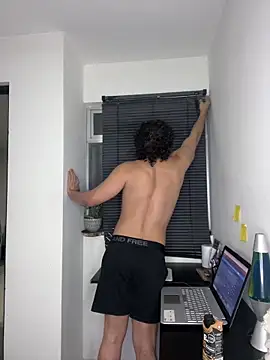 ttylloserxxx online show from 01-24-25, 08:34