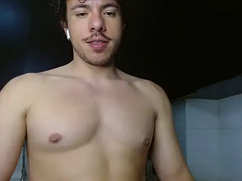 ttylloserxxx online show from 03-01-25, 04:37