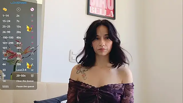 Snapshot of GerberaBlooms77 chatting on 02-02-25, 04:11 GerberaBlooms77 online show from 02-02-25, 04:11