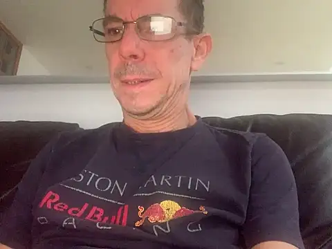 Kenhornu online show from 02-10-26, 02:43