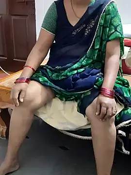 Snapshot of laxmitelugu78 chatting on 02-06-25, 11:37 laxmitelugu78 online show from 02-06-25, 11:37