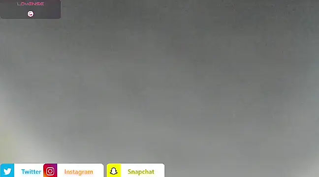 Snapshot of PRIYANKAUAE chatting on 02-15-25, 04:14 PRIYANKAUAE online show from 02-15-25, 04:14