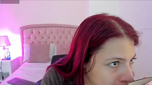 Kendall  Fox online show from 01-06-26, 08:51