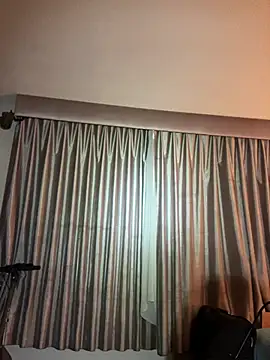 Snapshot of PhattPinxkTaco chatting on 02-01-25, 04:35 PhattPinxkTaco online show from 02-01-25, 04:35