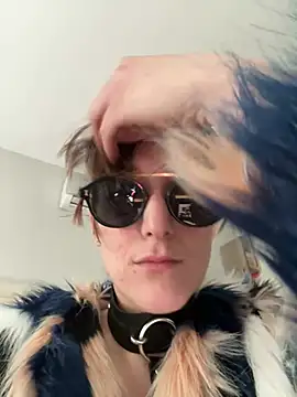 Snapshot of PhattPinxkTaco chatting on 03-16-25, 12:23 PhattPinxkTaco online show from 03-16-25, 12:23