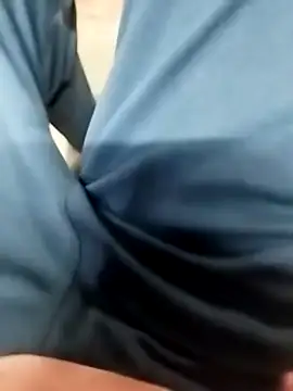 Snapshot of Playboy_bhabhi_00 chatting on 02-12-25, 04:11 Playboy bhabhi 00 online show from 02-12-25, 04:11