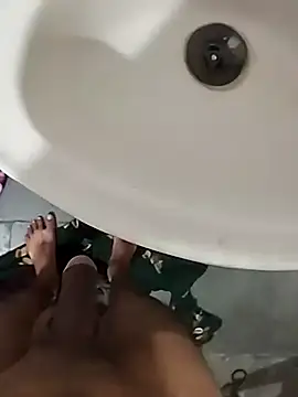 Snapshot of Playboy_bhabhi_00 chatting on 02-23-25, 08:17 Playboy bhabhi 00 online show from 02-23-25, 08:17