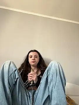 bunnythetailor online show from 04-05-26, 06:43