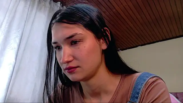 Sofii cutee online show from 12-17-25, 12:33