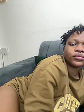 Boneca25 online show from 04-20-26, 10:51